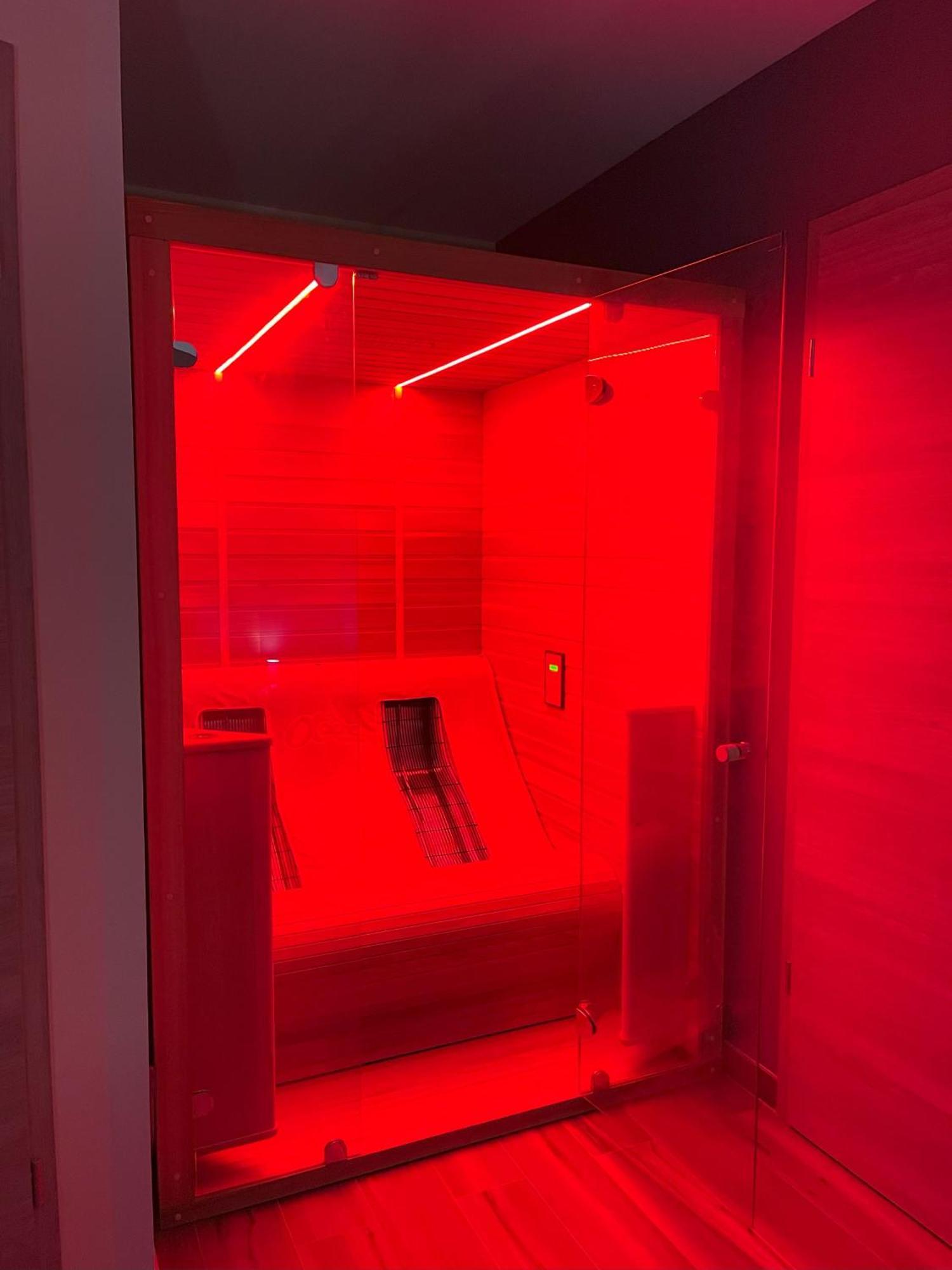 La Valentine Love Room Gites Des 3 Lavoirs Bourogne Exterior foto